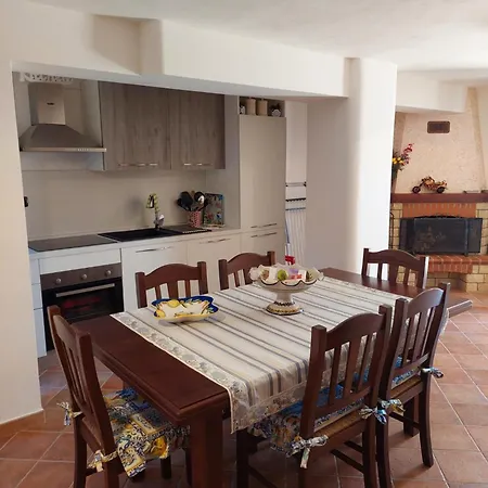 Apartment Appartanvilla Con Piscina A San Leone Agrigento