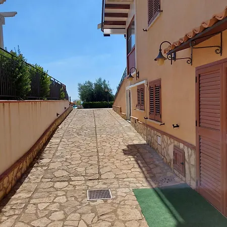 公寓 Con Piscina Panoramica A San Leone *