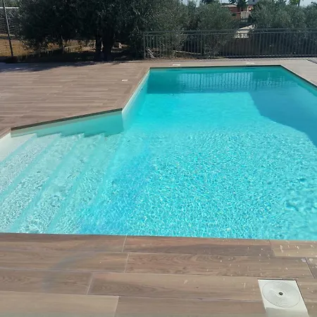 Con Piscina Panoramica A San Leone 公寓 *