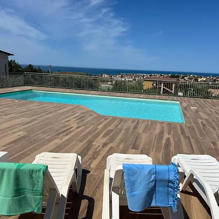 Apartment Appartanvilla Con Piscina A San Leone *