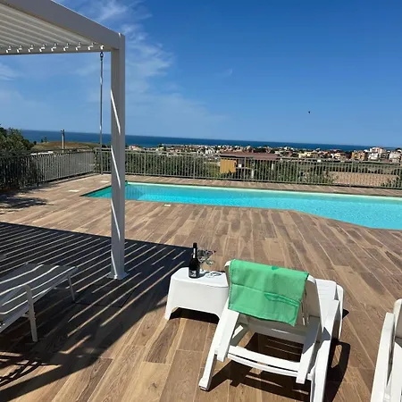 Con Piscina Panoramica A San Leone 公寓 阿格里真托